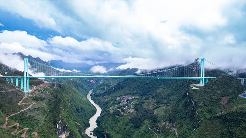 National Day Tribute | LEICE Successfully Completes Construction Support Mission for Huajiang Canyon Bridge